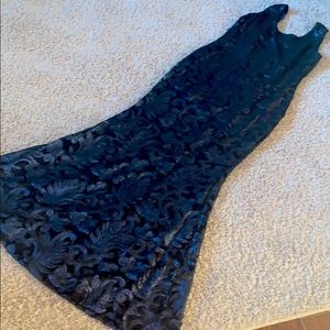 Cute thick lace gown shiny size m mermaid fit